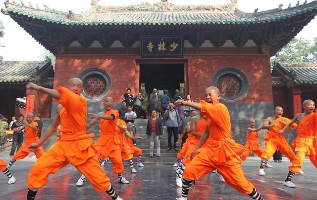 少林景区和少林寺是一个地方吗，少林寺是景区还是寺庙（第一次给全国人民免门票；你心动了吗）