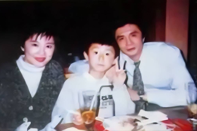 汪嘉伟的三任妻子刘超英年龄，汪嘉伟的三任妻子（“世界排坛第一飞人”汪嘉伟）