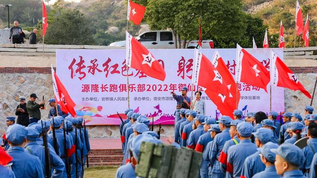 团队有气势的宣誓词，团队有气势的宣誓词大学（泉州红七月党建团建年年有）