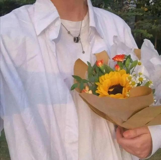 情侣头(色)，微信头像，情侣头(色)（各种风格的男女情侣头像，来拿）