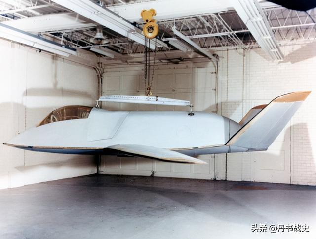 隐形飞机是指什么样的飞机，隐形飞机是指什么（可能是航空史上首款隐身飞机——波音“安静鸟”）