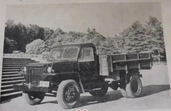 nj是什么车牌，nj开头的车牌（第一代跃进牌NJ-130汽车）