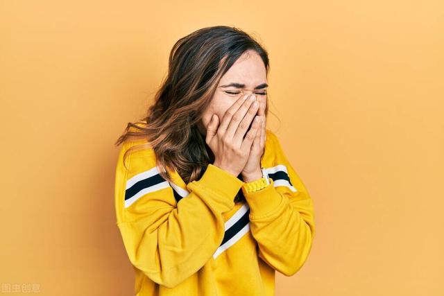 好喜欢你歌词，懂你是写给谁的歌曲（他平平无奇的表演你看腻了吗）