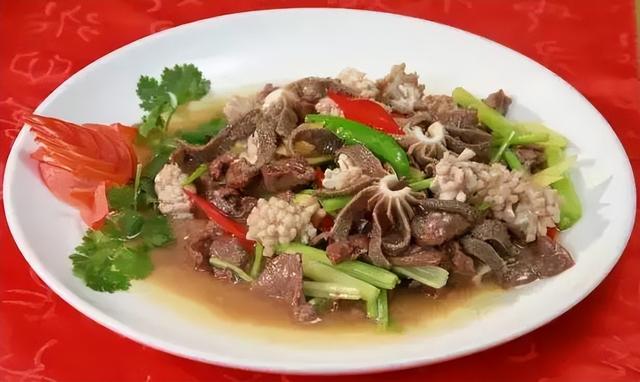 龙岩有哪些特色小吃，龙岩有什么小吃（第六道就是当地的“重口味”美食）