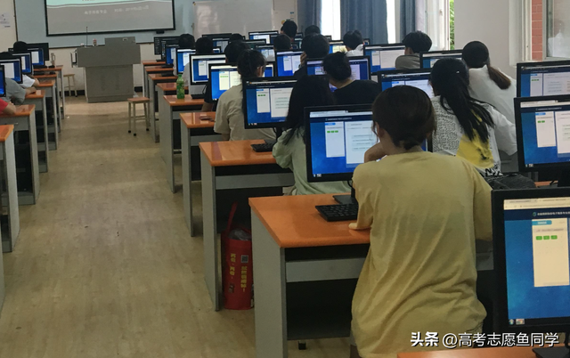 公共管理类专业有哪些，公共管理类包含的专业有哪些（十大最热门的“专科专业”）