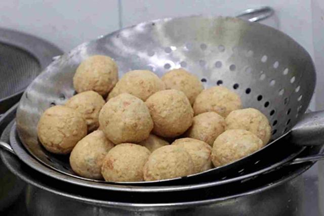 除夕吃饭有哪些讲究，老人讲“5菜不上桌