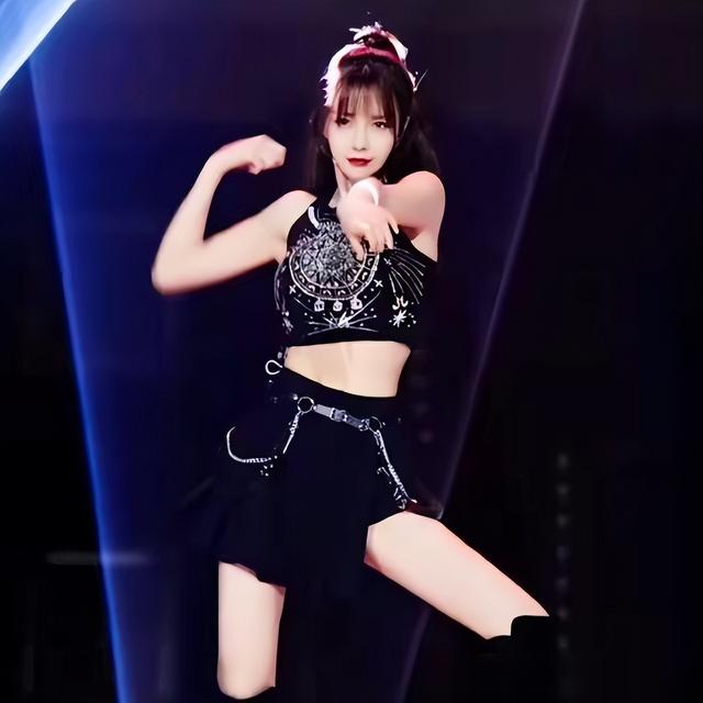 沈梦辰杜海涛疑删微博啥情况，沈梦辰为嫁富豪苦等九年