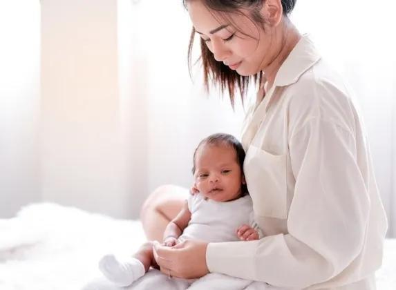 新生婴儿死亡怎么处理，新生儿死亡处理流程（新生男婴被父亲喂水呛咳身亡）