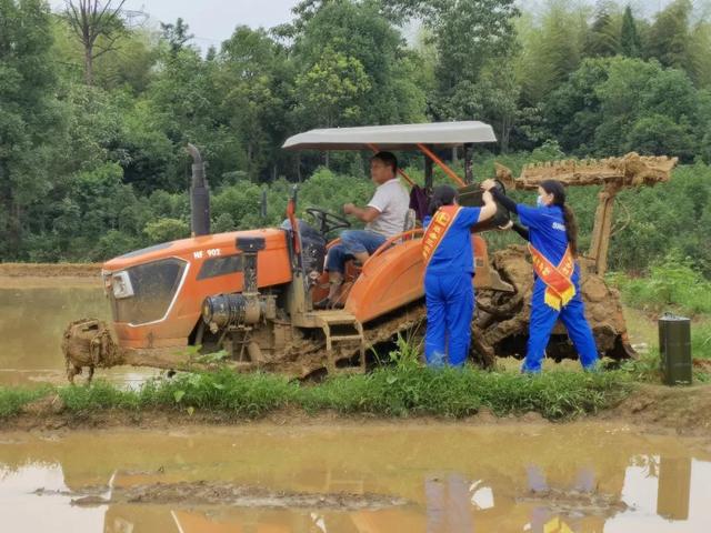 优惠加油卡如何加油的，优惠加油卡如何加油的视频（中国石化这波加油优惠别错过）