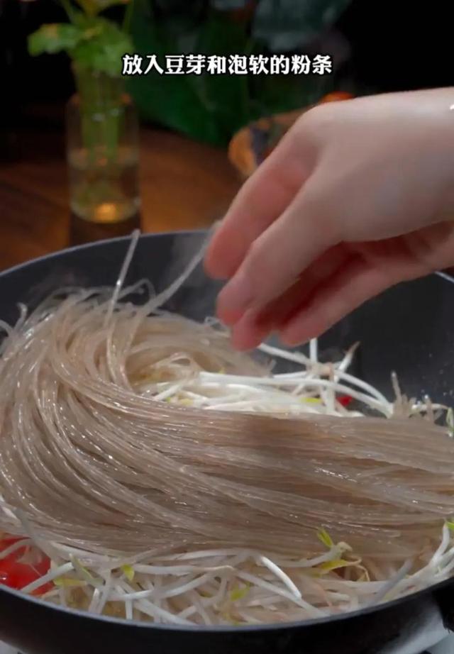 合菜的家常做法，炒家常菜的做法（就能做出和饭店一样好吃的炒合菜）