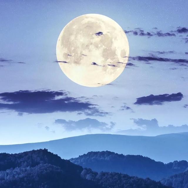 逼图，微信头像，逼图（微信头像+背景图片2022最火爆）