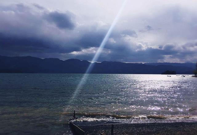 几月份去泸沽湖旅游好，去泸沽湖旅游哪个时间最合适（我被泸沽湖圈粉了）