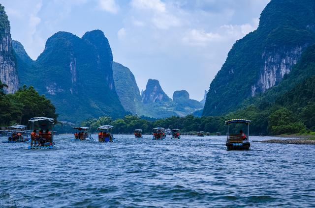 有哪些旅游景点，中国有哪些旅游胜地（推荐国内10个必打卡的名胜古迹）