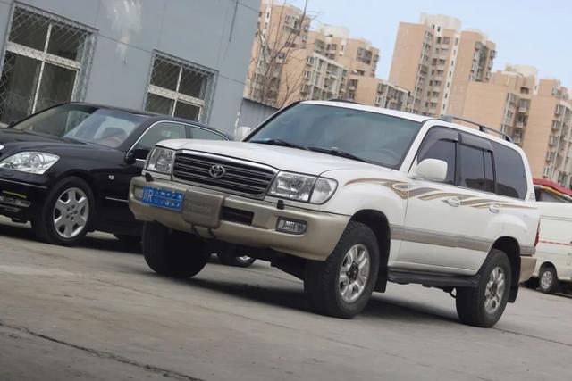 油压减震器，减震器原理图（搞来一辆“破烂不堪”的04年LC100）