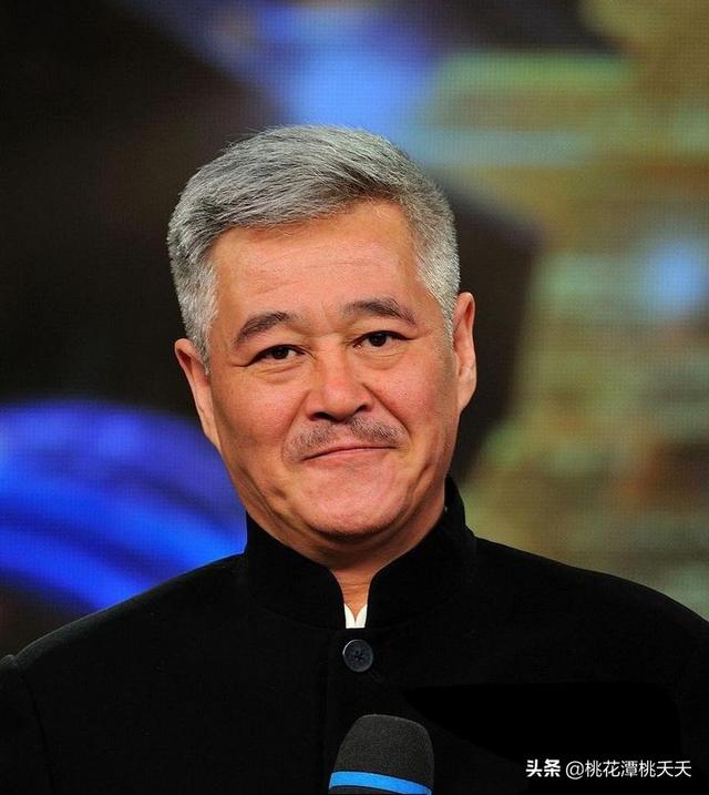 赵本山妻子葛淑珍，什么是鞭策（赵本山对前妻的影响有多深）