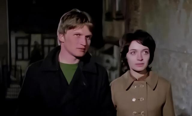 米莱的扮演者是谁，米莱 扮演者（《黑名单上的人》当年万人空巷）