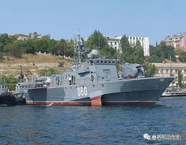 乌克兰海军，乌克兰海军现役舰艇（乌克兰海军之被俘获和海军航空兵）