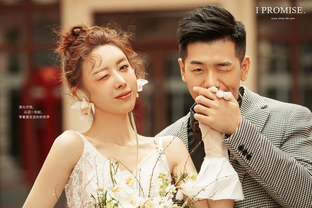 三亚旅行婚纱照，三亚异域风旅拍婚纱照价目表（你在三亚的婚纱照旅行日记）