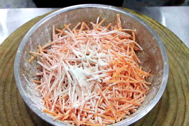 秋天到了吃什么食物好，秋天应该吃什么食物（建议：多吃“秋天6宝”）