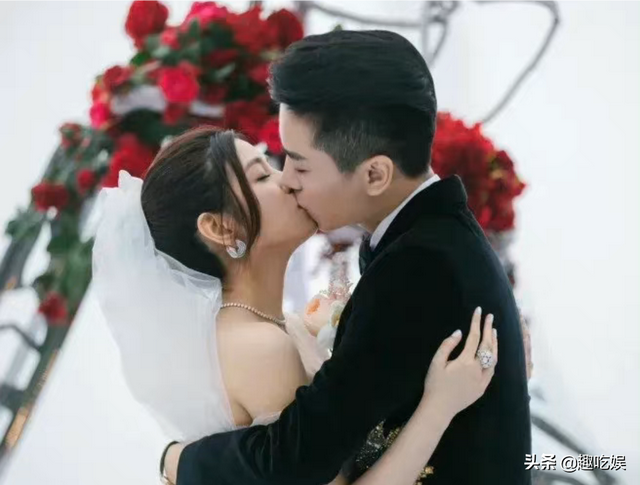 “清纯女孩”陈妍希：18岁出国，23岁出道，31岁嫁给陈晓