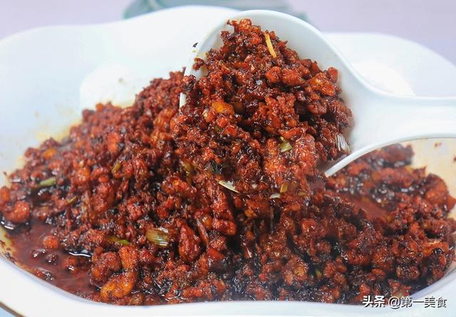 蘑菇酱的家常做法，简单蘑菇酱的做法（完胜老干妈的3种下饭酱）