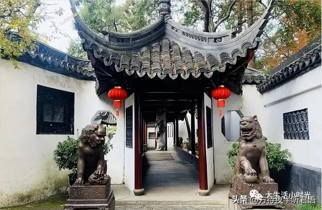 上海豫园门票是多少，上海豫园门票价格（身处上海最繁华闹市的古典园林）