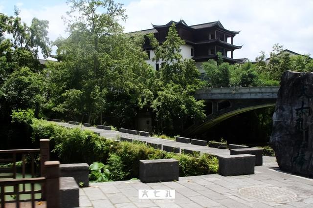 黔东南小七孔旅游攻略，不只是一座古桥<二游荔波>