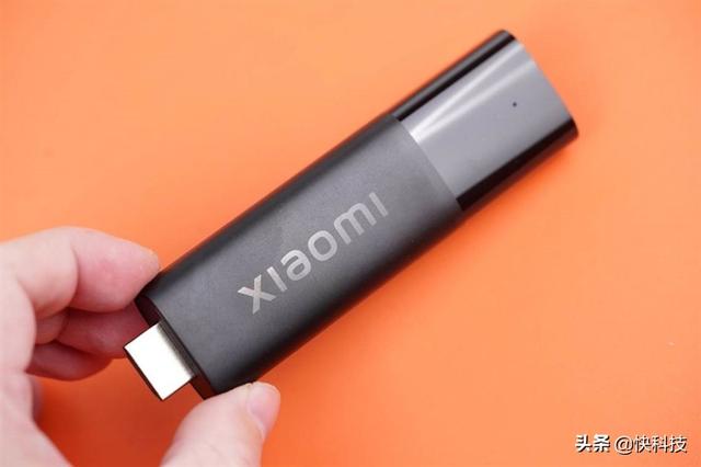 小米投屏神器究竟怎么设置，小米手机投屏功能怎么开启（小米拍拍4K高清投屏器评测）