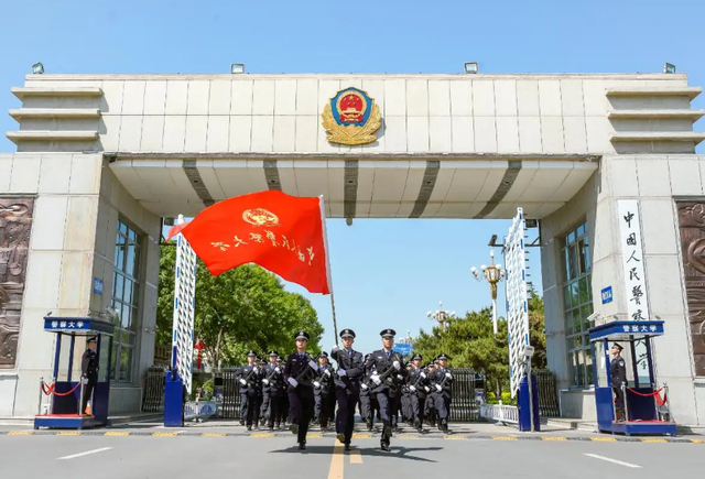 南京森林警察学院毕业生去向，南京森林警察学院就业率高吗（一所被“名气”耽误的警校）