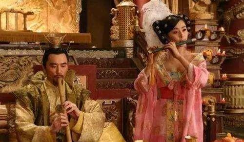 山口百惠 杨贵妃，杨贵妃逃到日本的证据（杨玉环身高163cm）