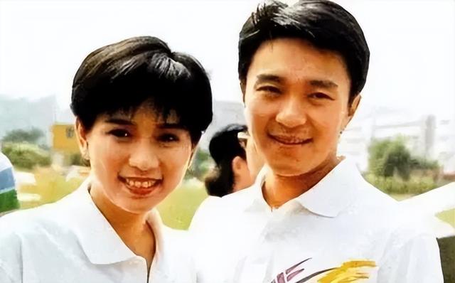 60岁的周星驰至今未娶，他一生最爱的女人是谁，其实早已透露过……