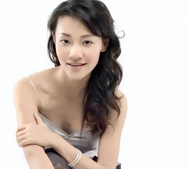 姚贝娜与那英的关系，记忆中还有她们的身影