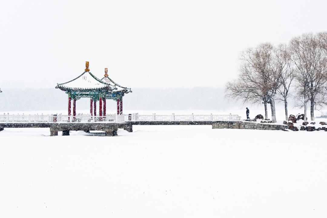 美丽源（吟成白雪心如素）