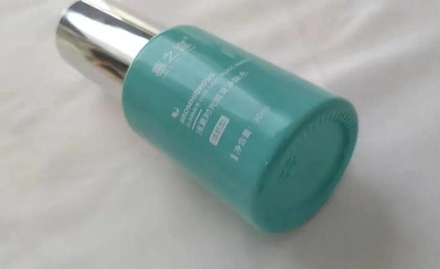 何氏狐臭净好用吗，何氏狐臭净怎么不好用了（一到夏天止汗露就都“失灵”了吗——九款止汗露测评来为你解答）