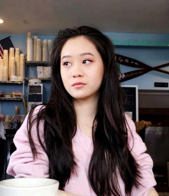 李连杰两女儿现状，李连杰19岁小女儿近况