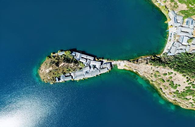 夏天哪里旅游好，16个夏天最值得去的地方（六七月份值得推荐的8个绝美景点）