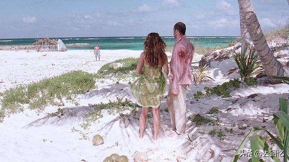 凯莉布鲁克电影，凯利布鲁克（一女两男在荒岛上就这么活着）