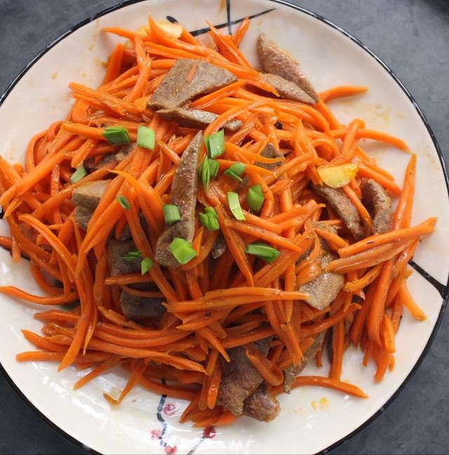 胡萝卜做小吃，胡萝卜最好吃的两种做法