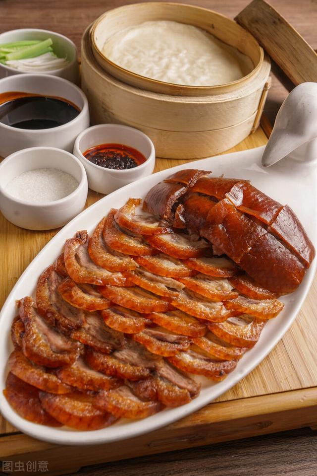 鸭子吃什么东西作为食物，吃鸭子和什么食物相克（中国人，怎么这么会吃鸭）
