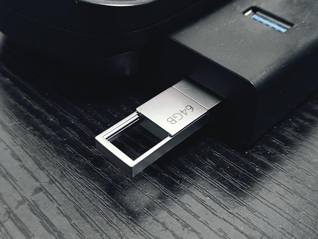 手机根目录是什么，手机根目录怎么看（跨平台文件共享小利器——小米双接口U盘使用测试）