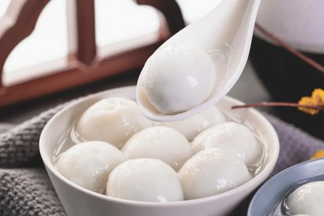 元宵节又叫什么节，元宵节又称什么节（元宵节这10个传统习俗）