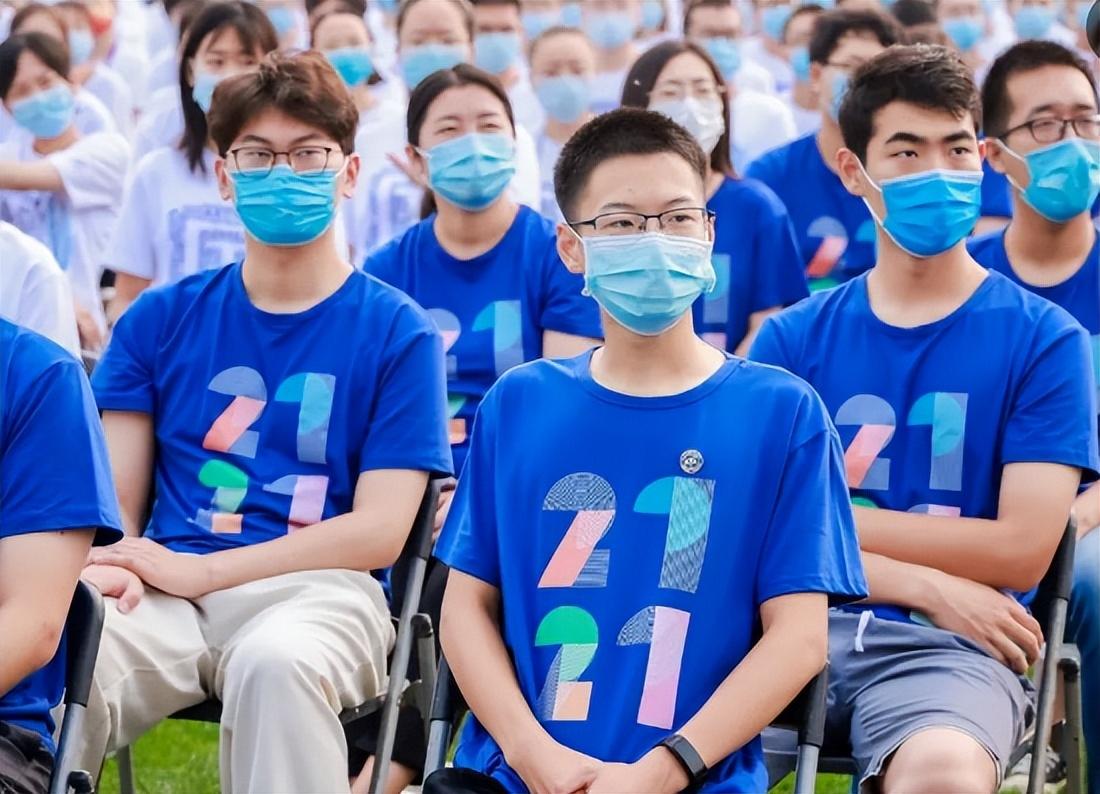 西工大航空学院(西工大航空学院和航天学院哪个好)