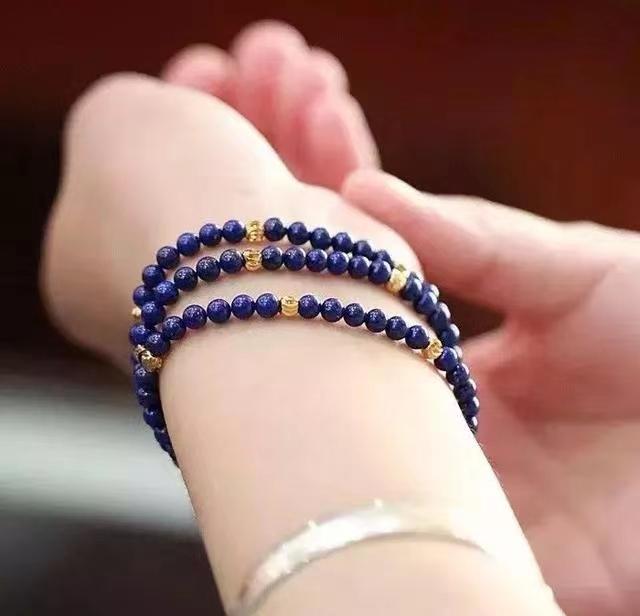 金和银一起戴不吉利，金手镯可以和银手镯一起戴吗（这4种手镯不能叠戴）