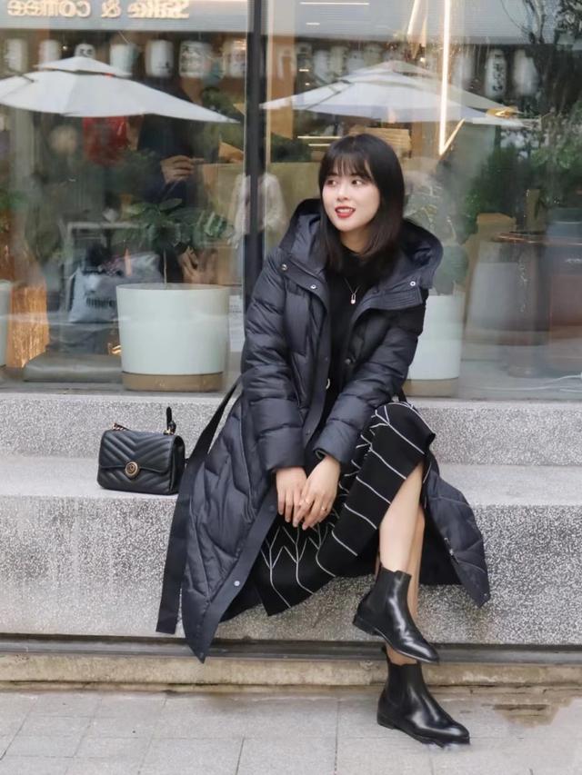 羽绒服充绒量多少克比较好，东北羽绒服充绒量多少克比较好（“充绒量”多少才暖和吗）