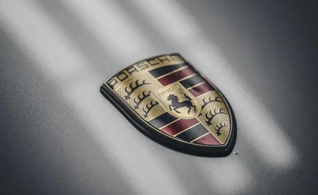 为什么pdk变速箱叫无限弹，PDK变速箱是几速的（老老老款的911）