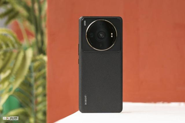 小米手机怎么设置屏幕亮度时间，小米手机怎么设置屏幕亮屏时间（徕卡助力影像巅峰旗舰）