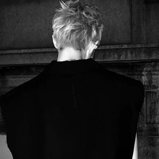 也许放弃才能靠近你，也许放弃 才能靠近你，微信头像（人生才几年不能因为找不到对象而放弃自己）