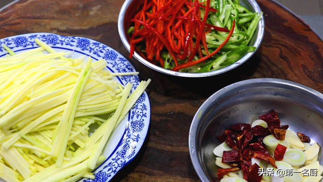 吃瓜是什么意思，吃瓜表情是什么意思（记得常吃这5种瓜）