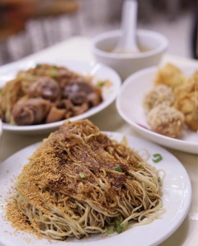 去香港必买的东西，香港购物攻略必买清单（通关1星期，都跑香港买什么了）
