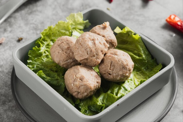 牛肉丸子食材配方和做法，牛肉丸别再买了